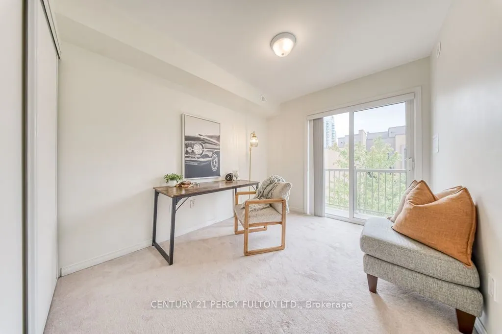 90 Orchid Place Drive #304