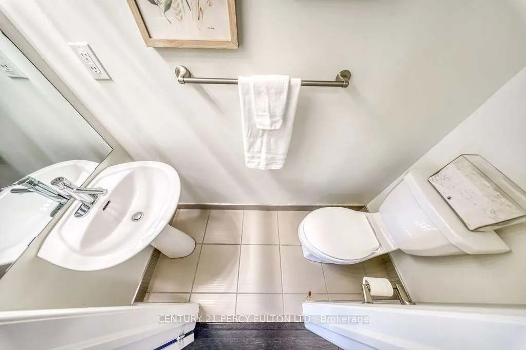 90 Orchid Place Drive #304