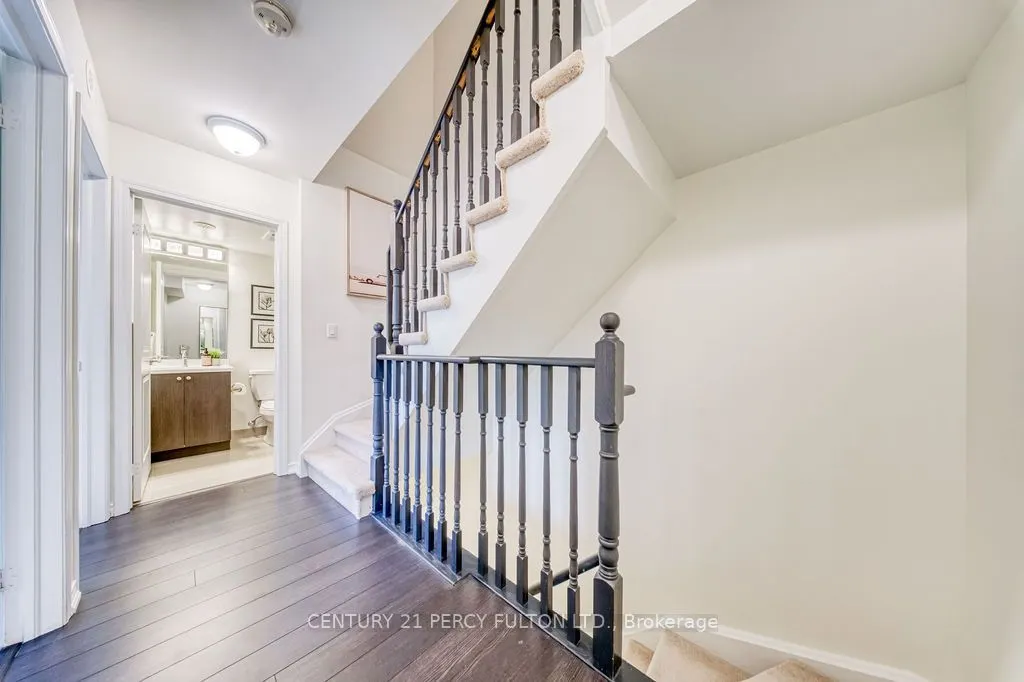 90 Orchid Place Drive #304