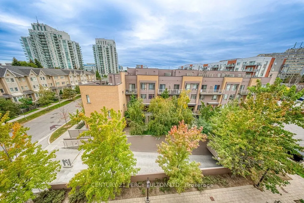 90 Orchid Place Drive #304