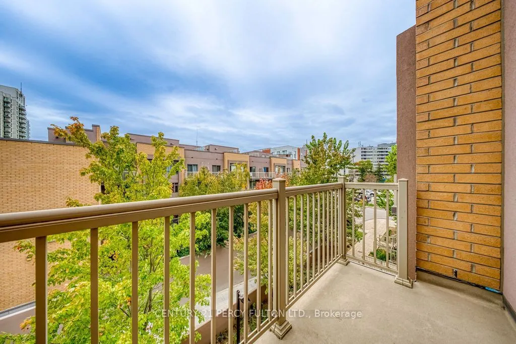 90 Orchid Place Drive #304