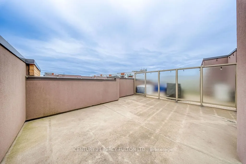 90 Orchid Place Drive #304