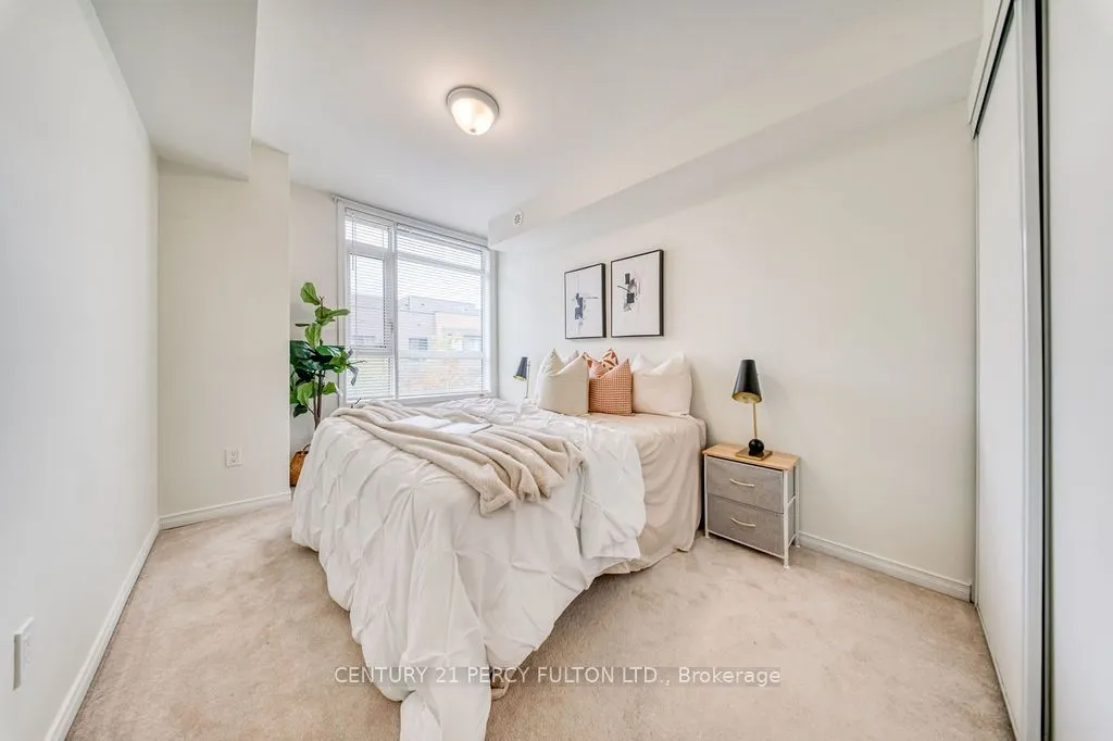 90 Orchid Place Drive #304