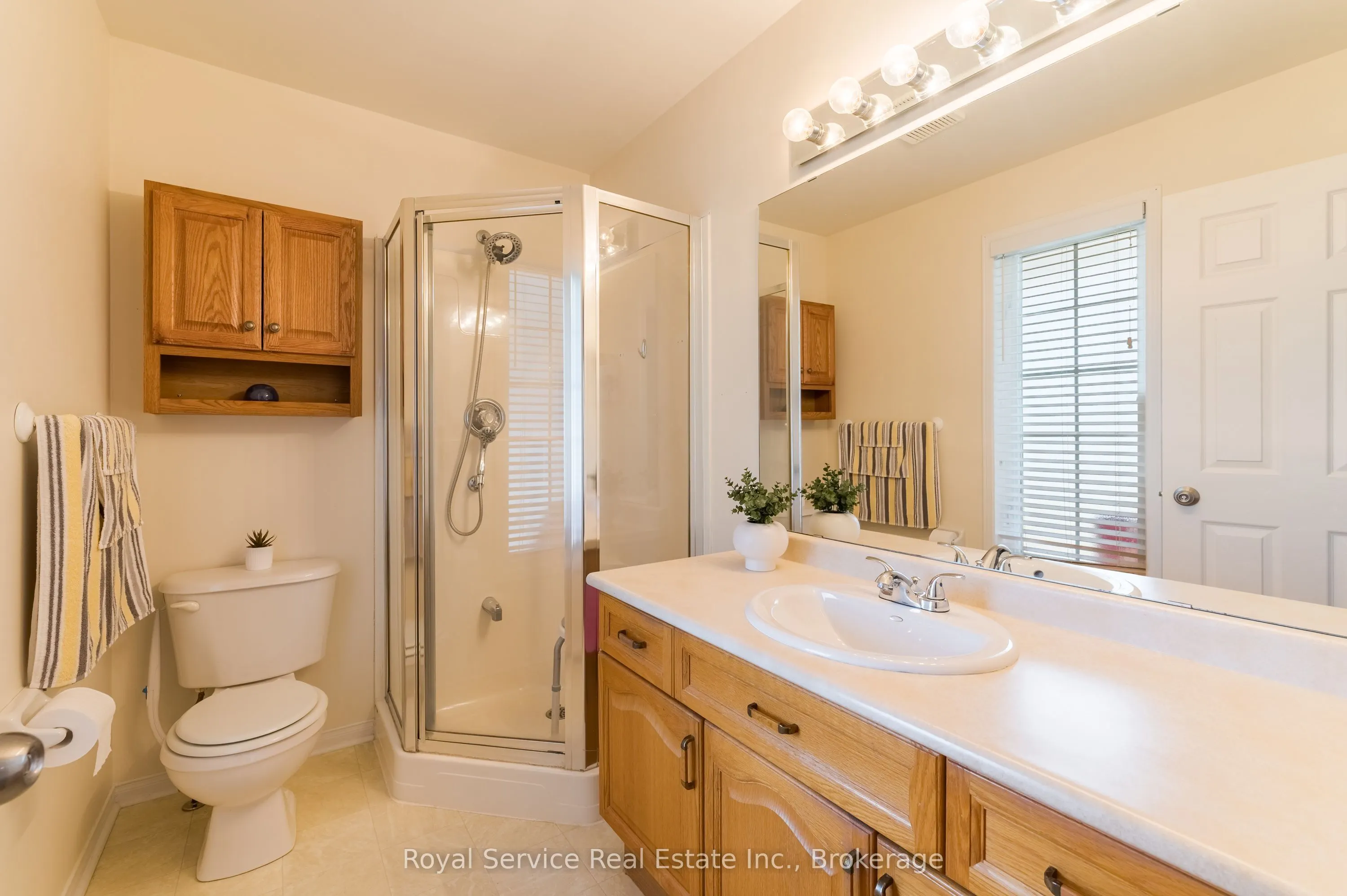 11 Algonquin Trail