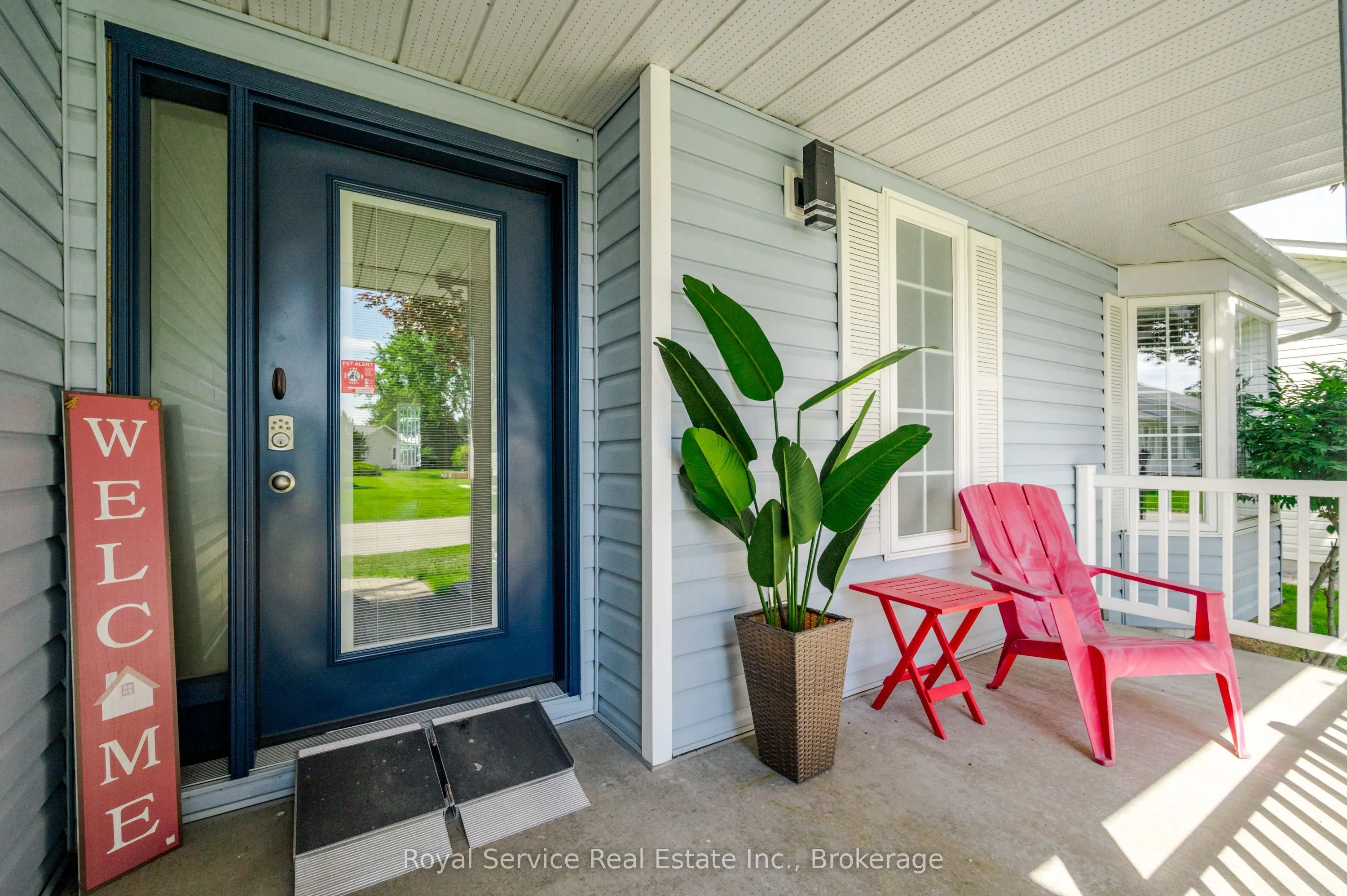 11 Algonquin Trail