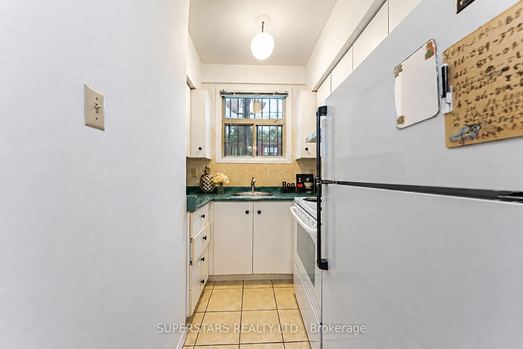 275 Broadview Avenue #10