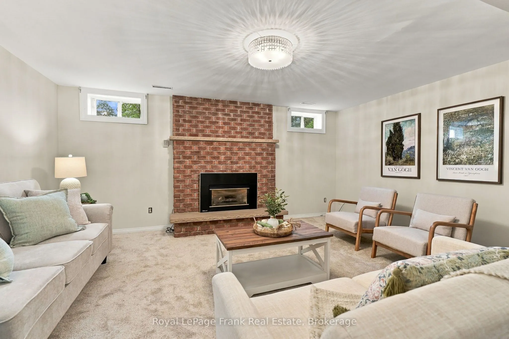 86 Cherry Blossom Crescent