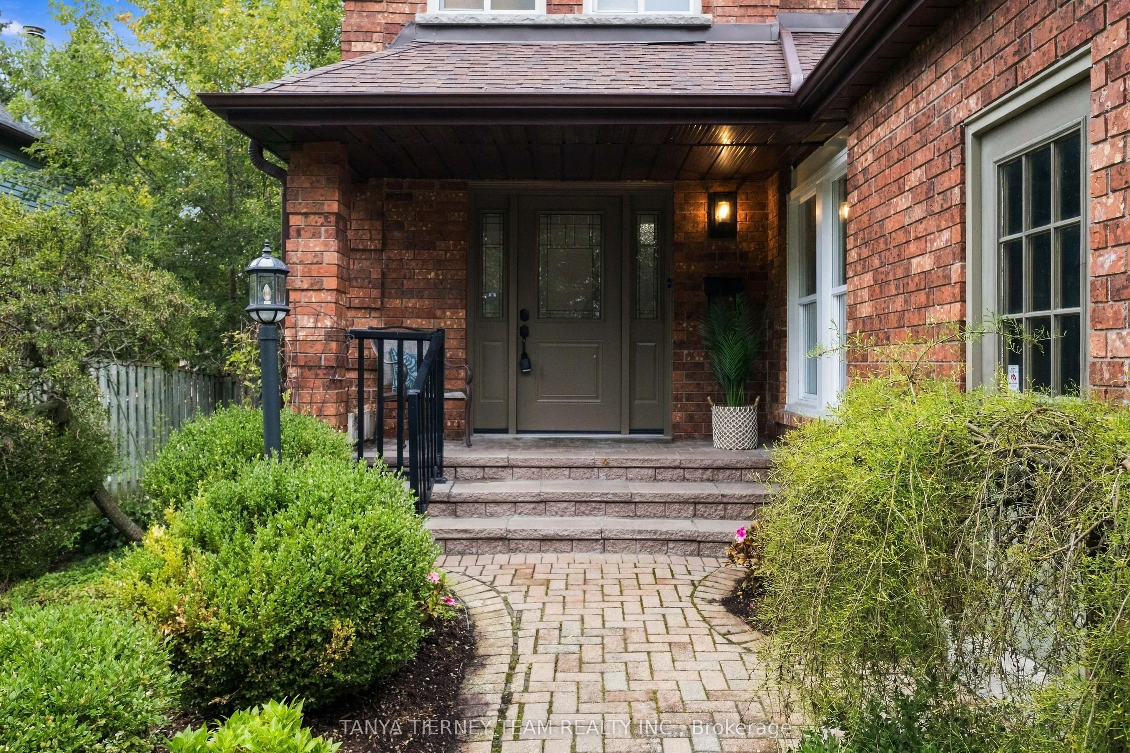 25 Coulton Court