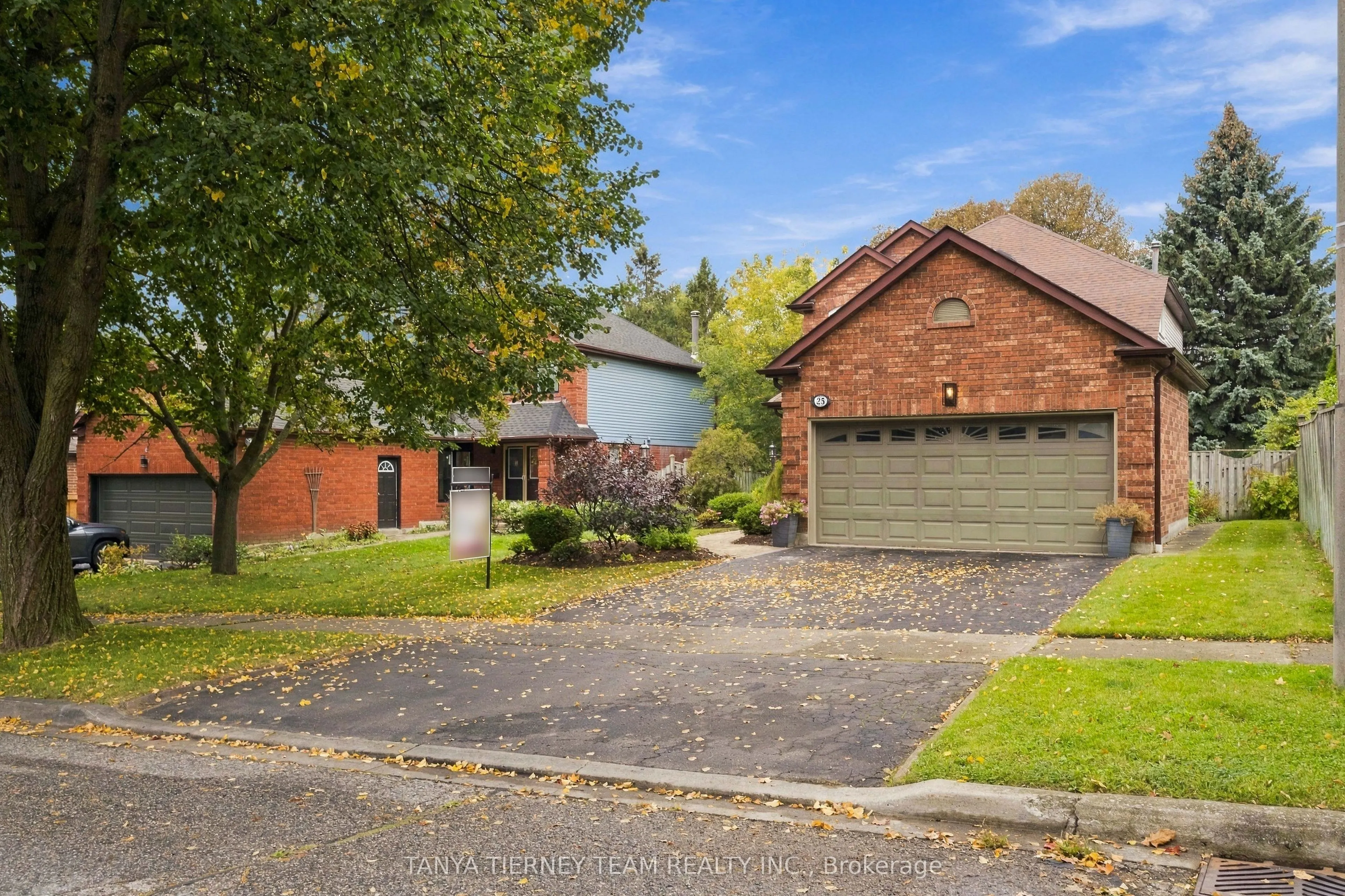 25 Coulton Court