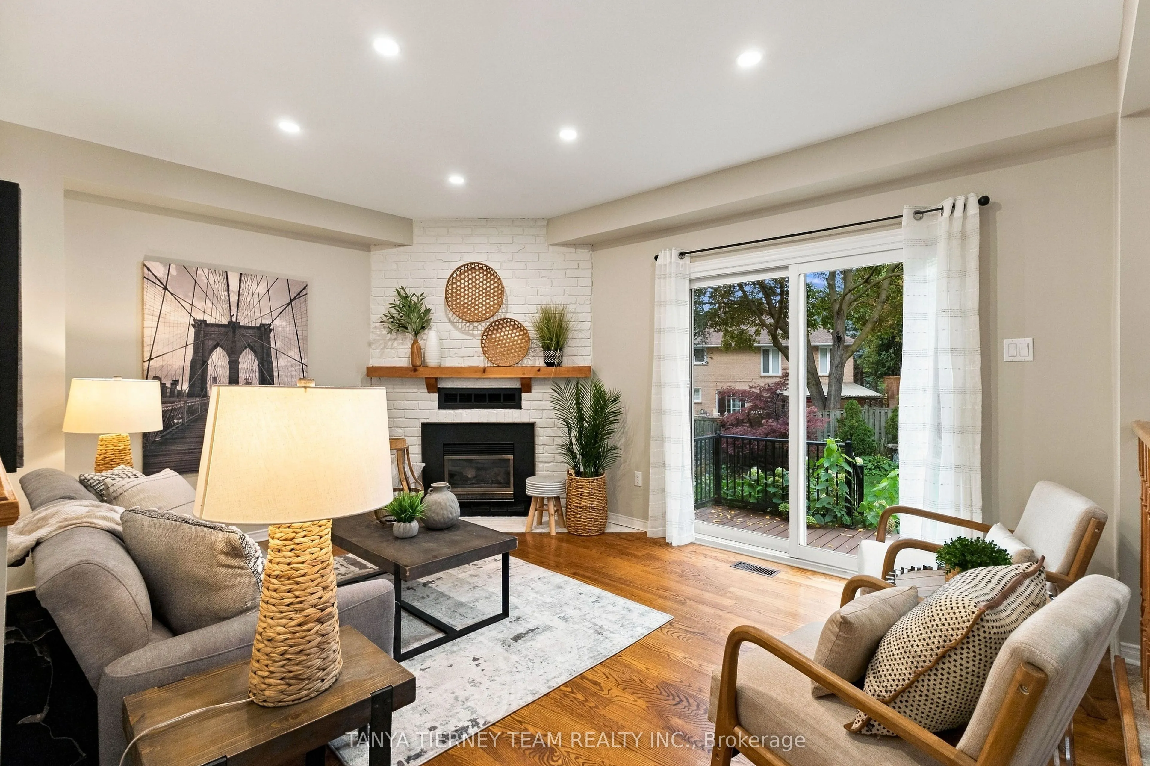 25 Coulton Court