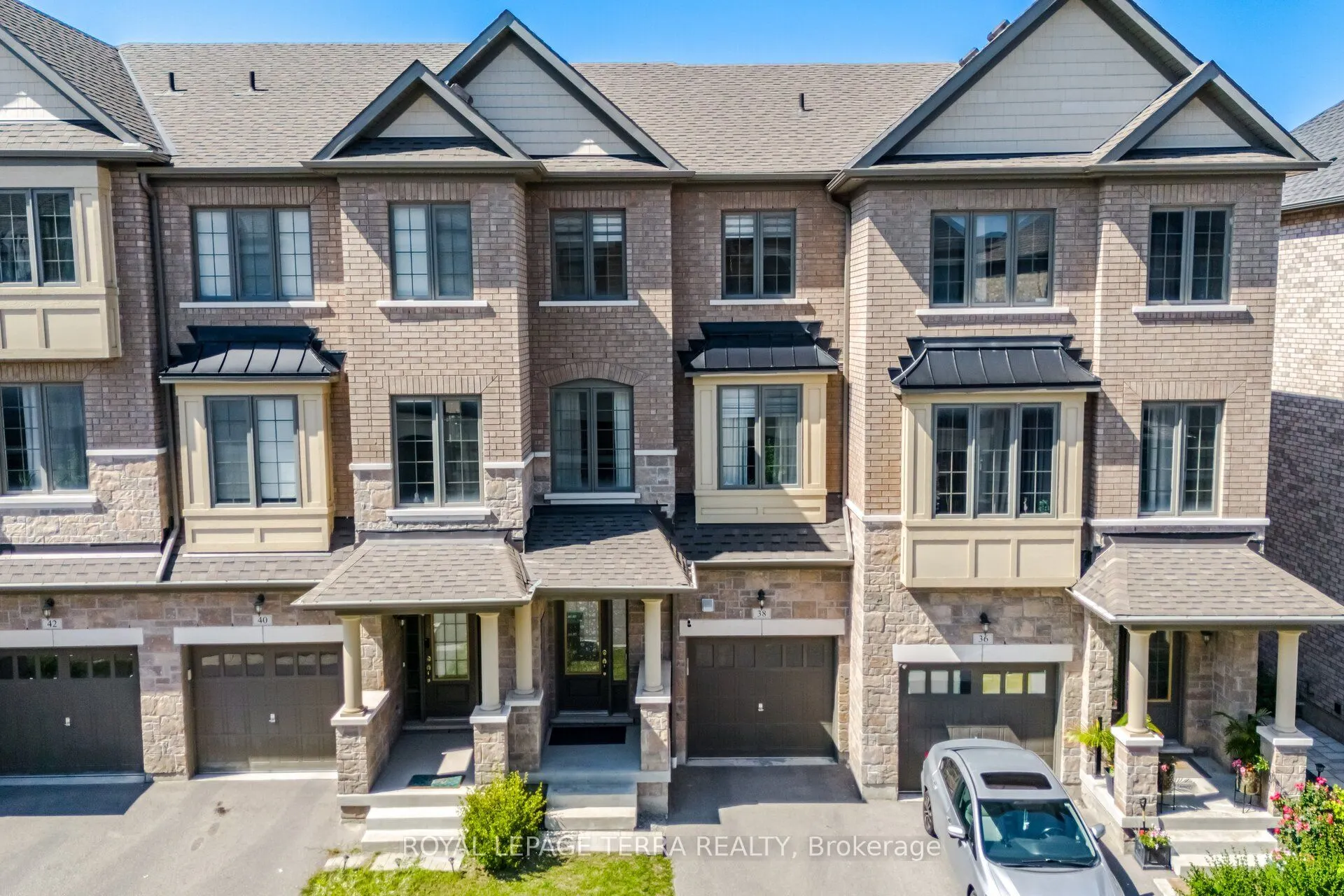 38 Hallmark Way
