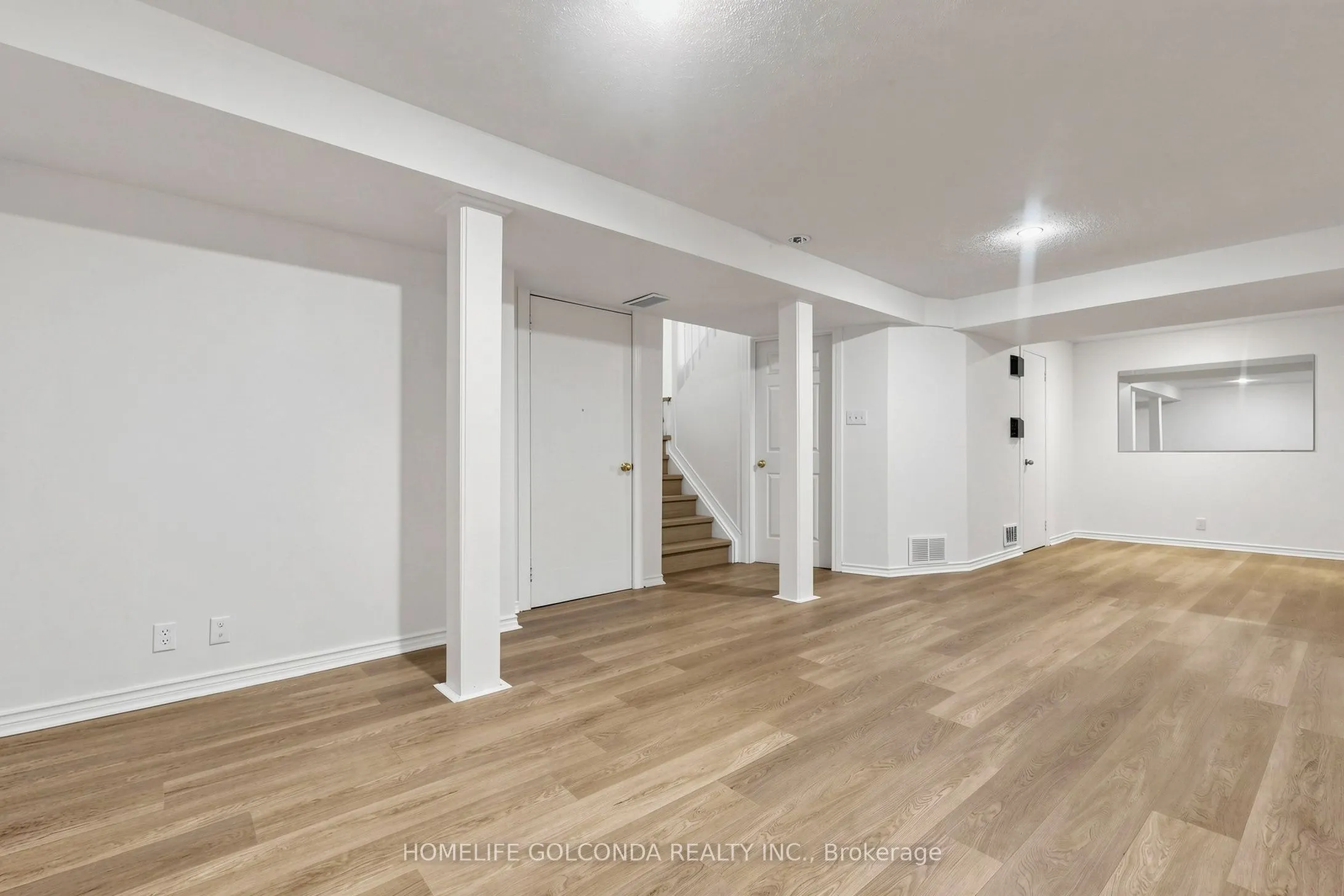 1704 Canadore Crescent