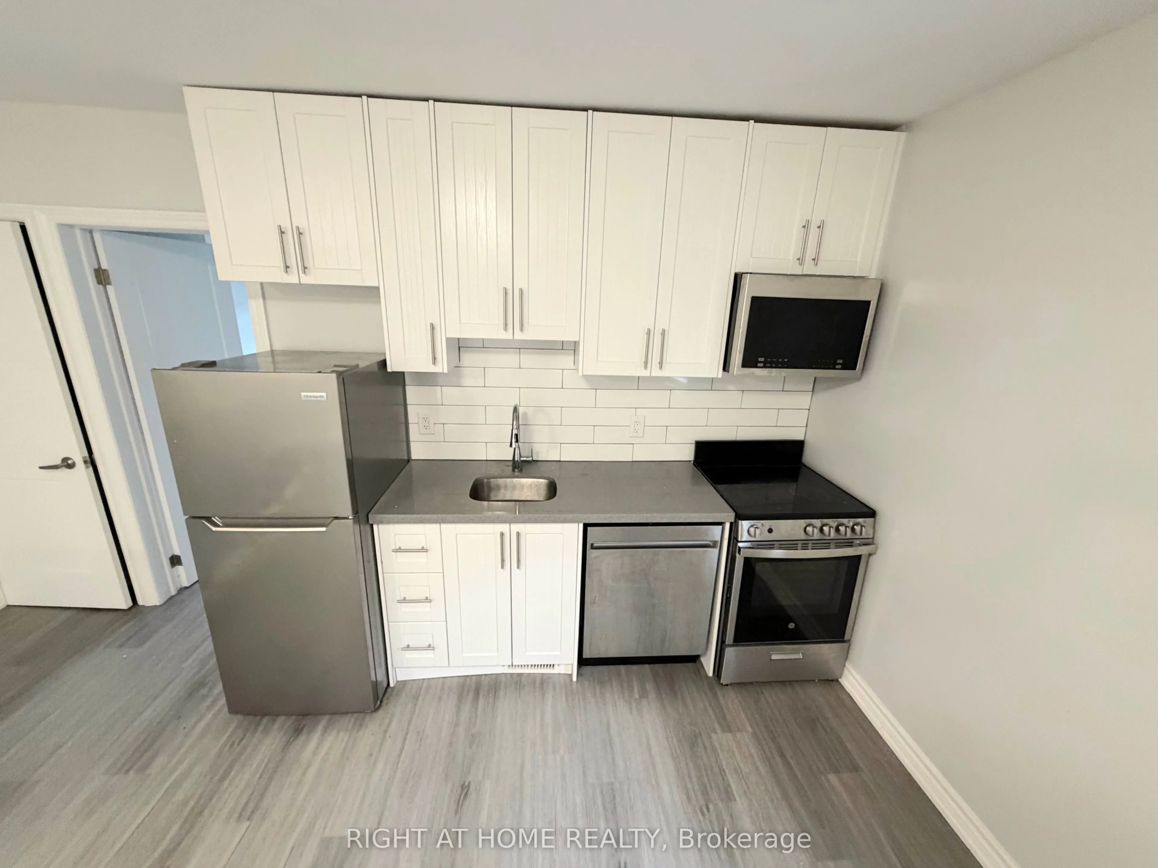 408 Strathmore Boulevard #Upper