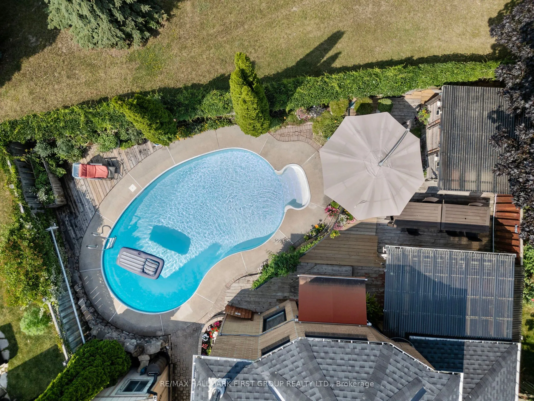 11 Bowers Court