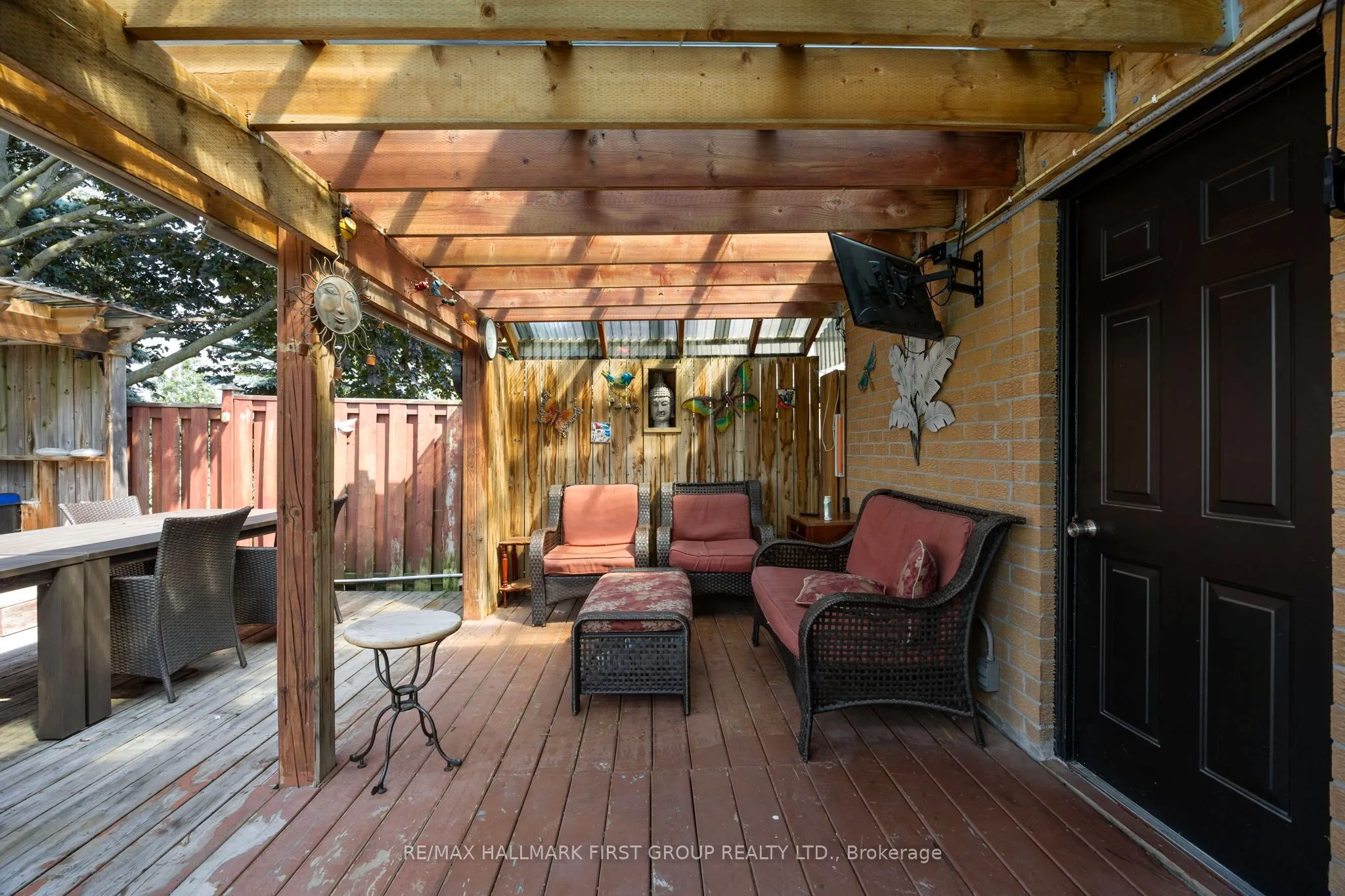 11 Bowers Court