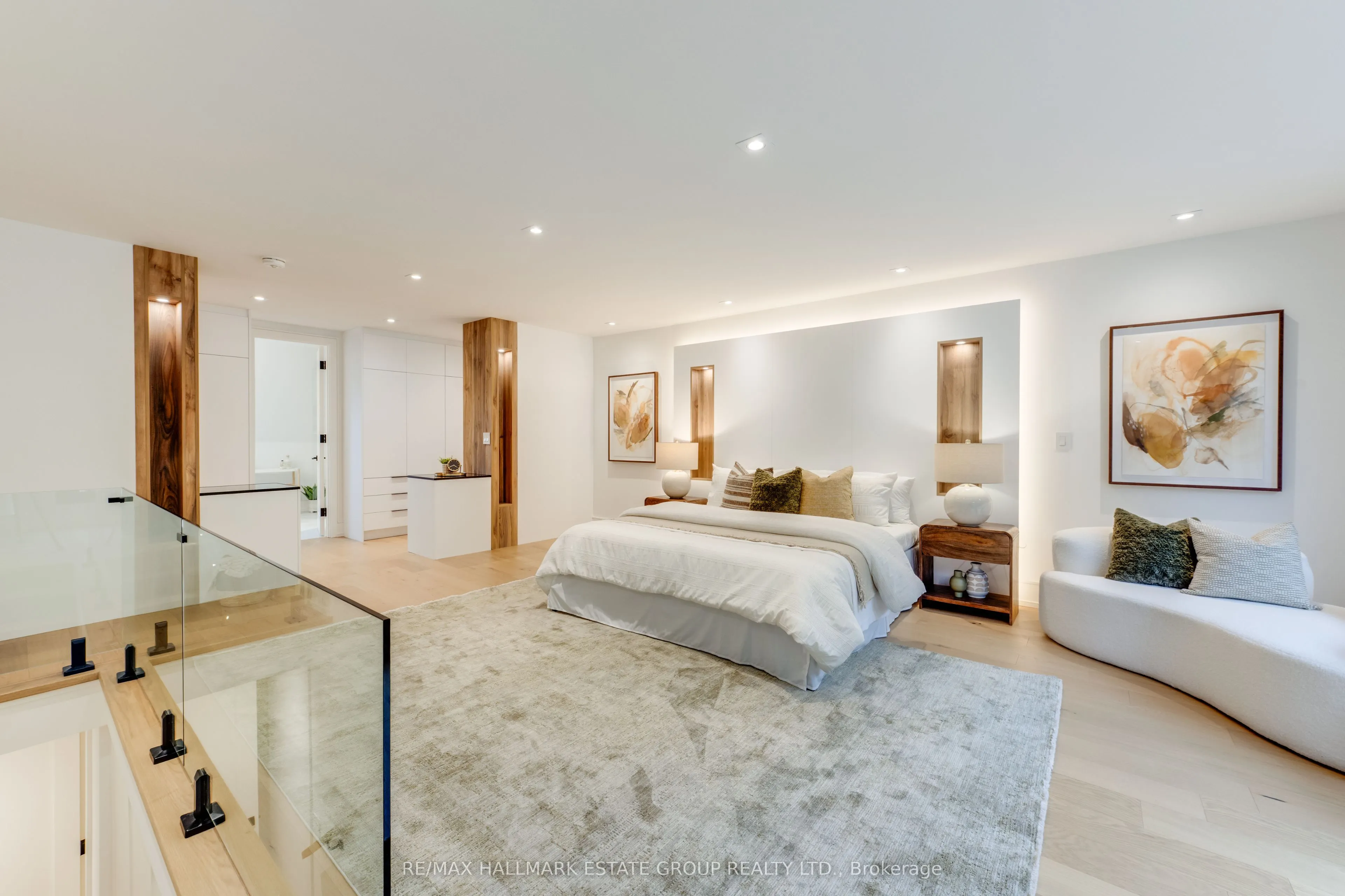 10 Wheeler Avenue