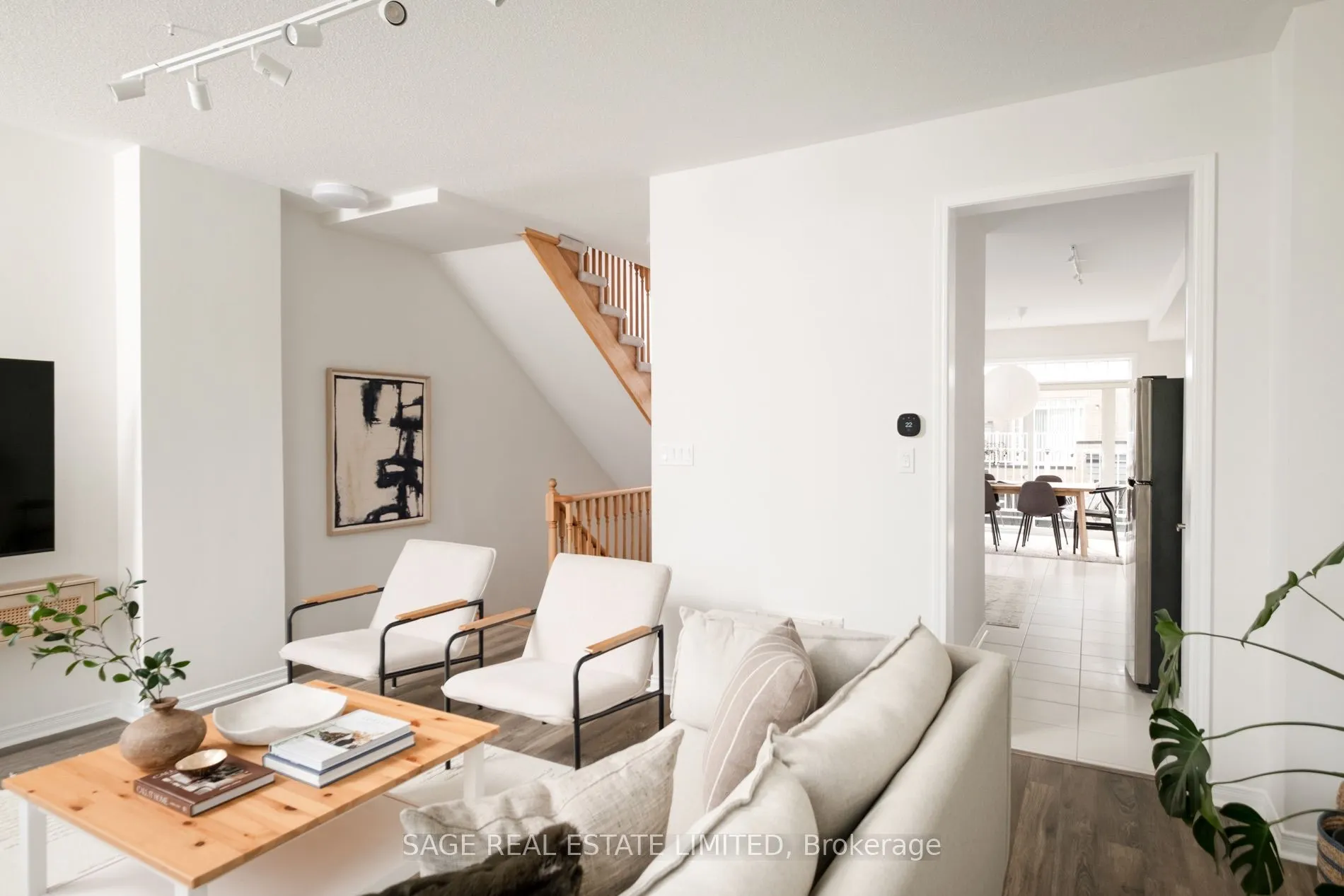 842 Atwater Path