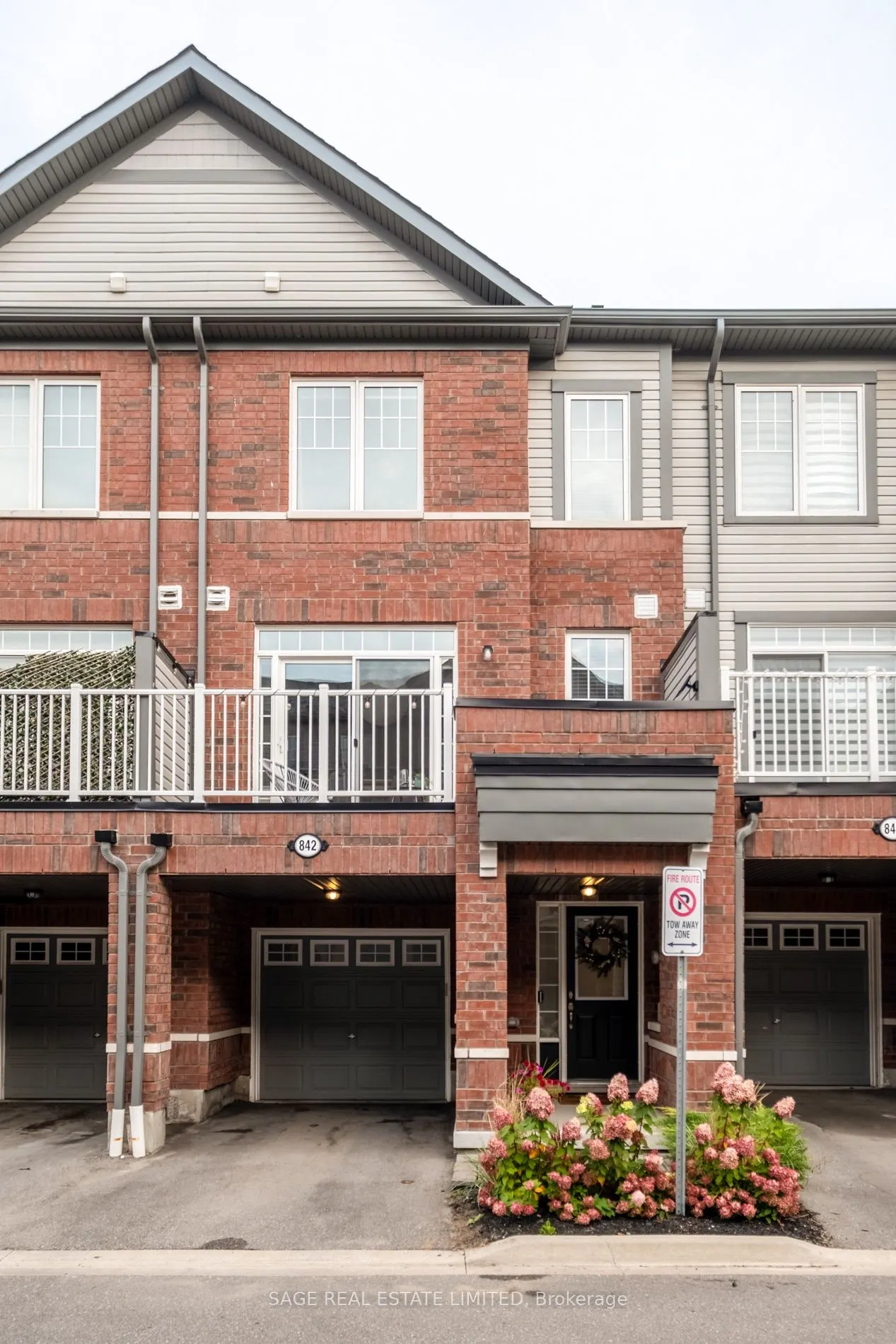 842 Atwater Path