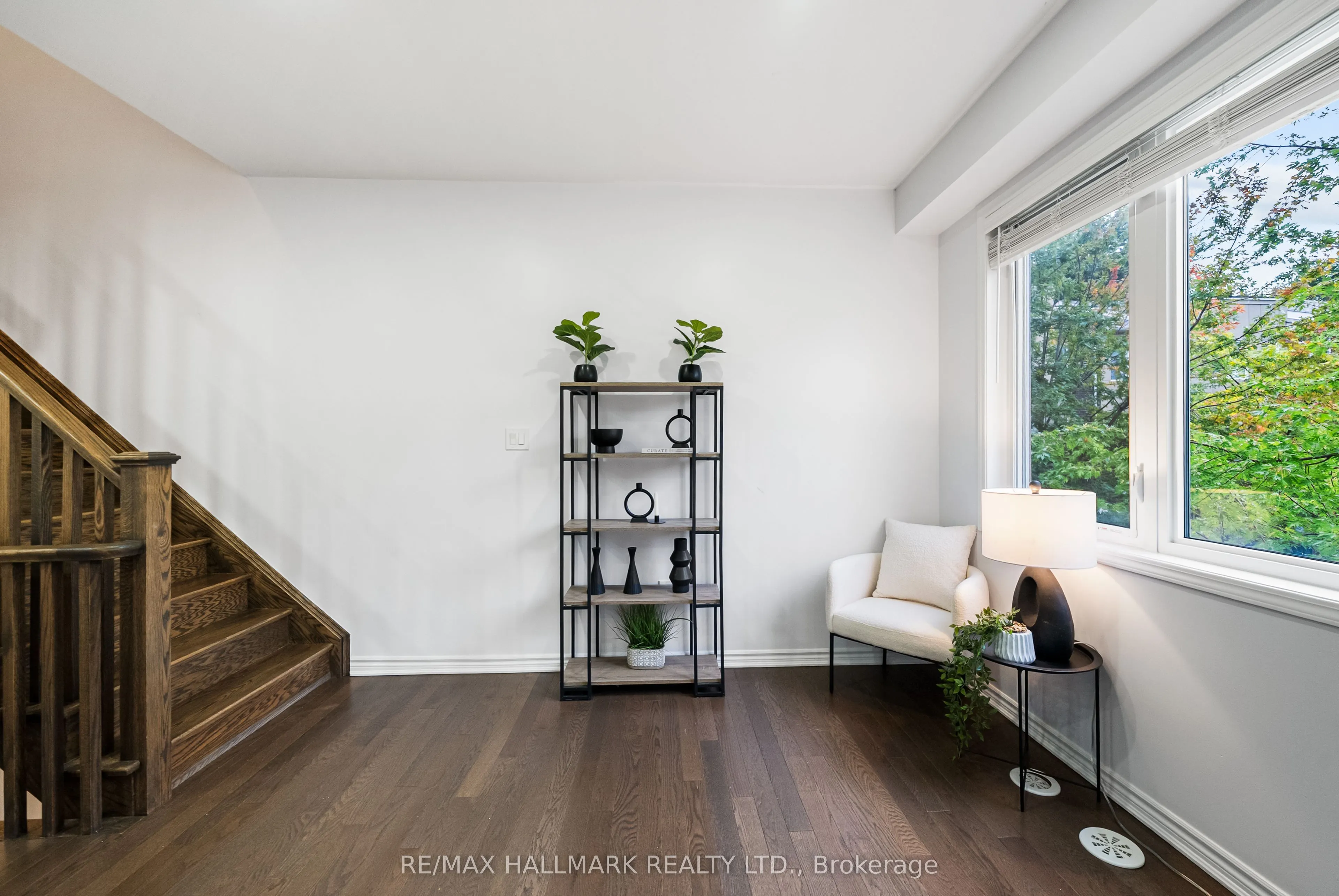 56 Heron Park Place