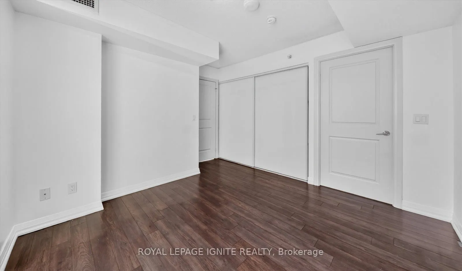 30 Meadowglen Place #1110