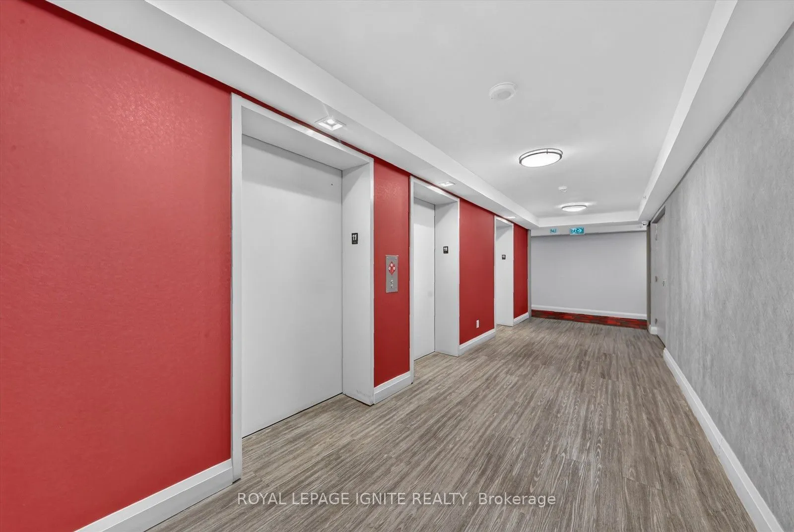 30 Meadowglen Place #1110