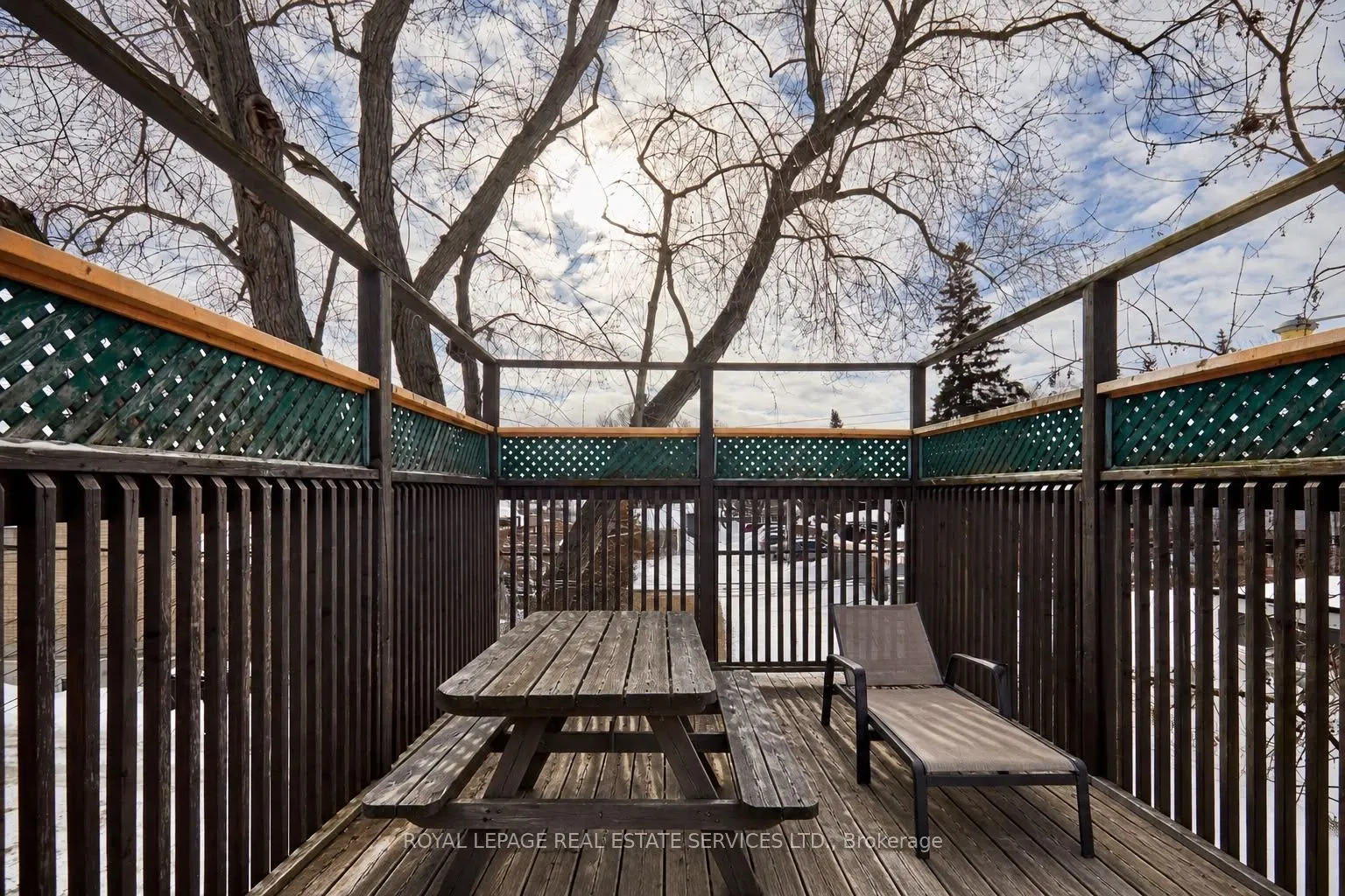 927 Kingston Road #2nd Floor