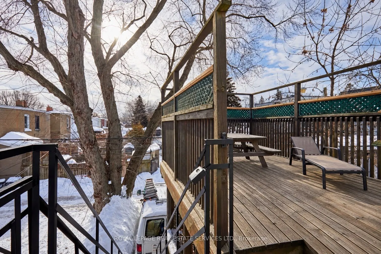 927 Kingston Road #2nd Floor
