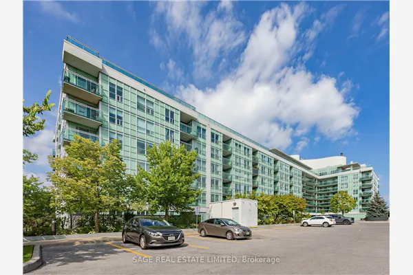 60 Fairfax Crescent