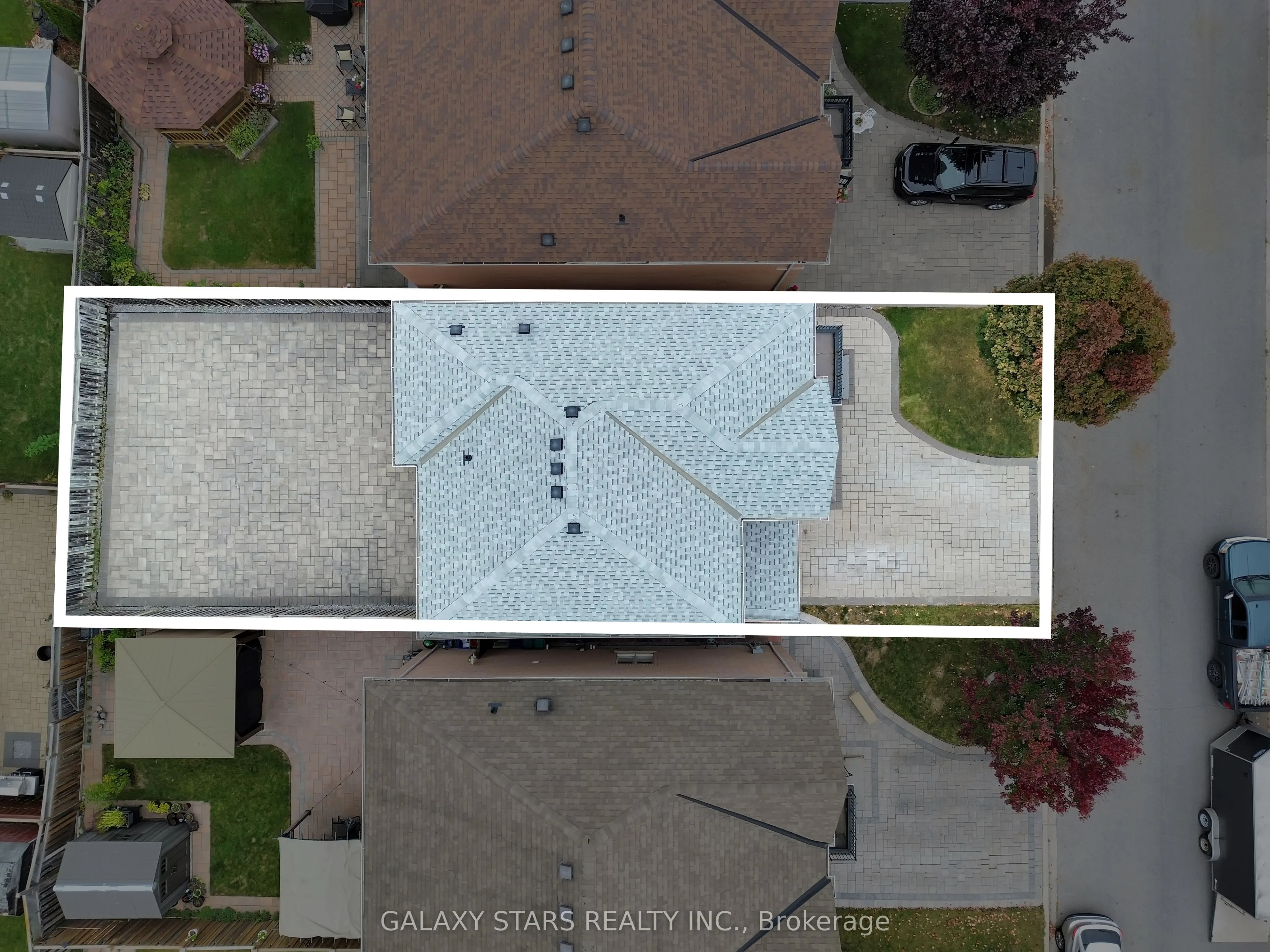 32 Armitage Crescent