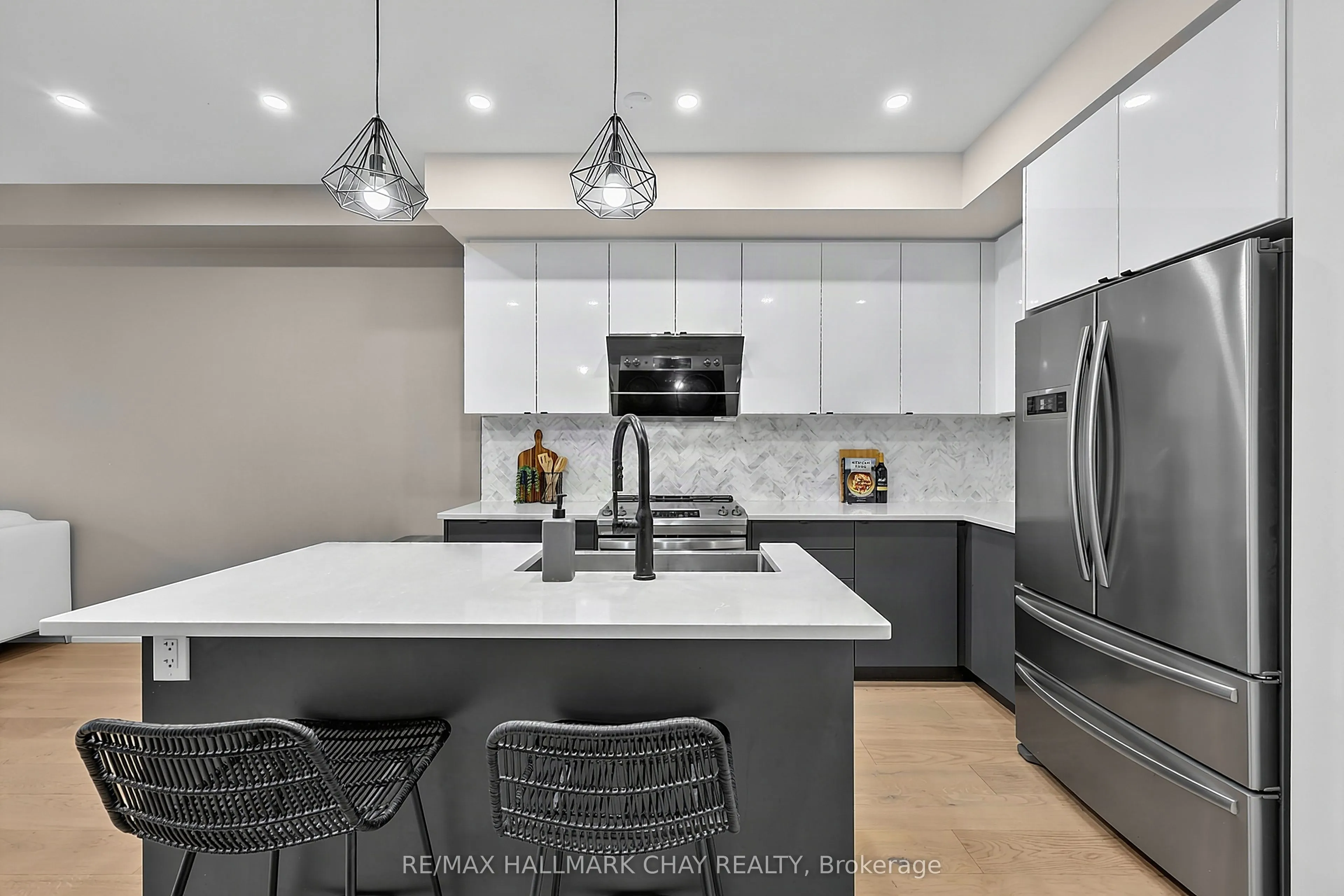 2526 Castlegate Crossing
