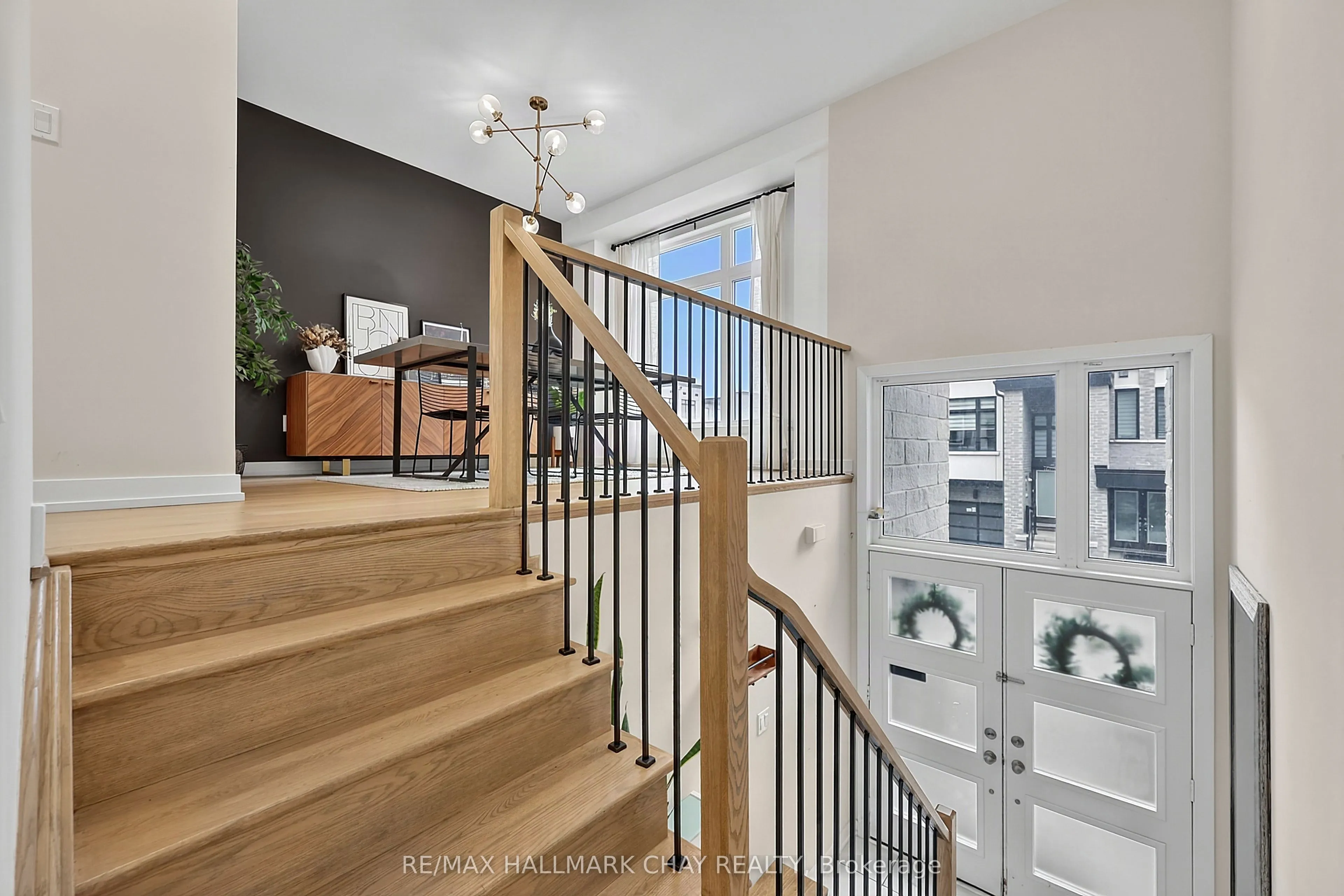2526 Castlegate Crossing