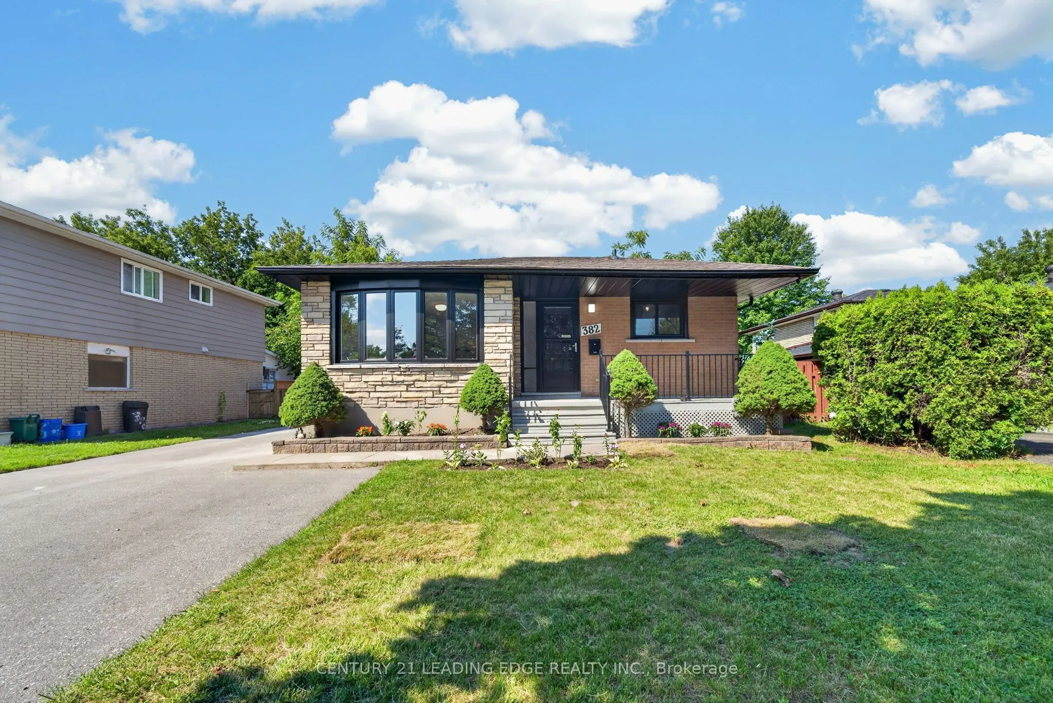 382 Fairlawn Street