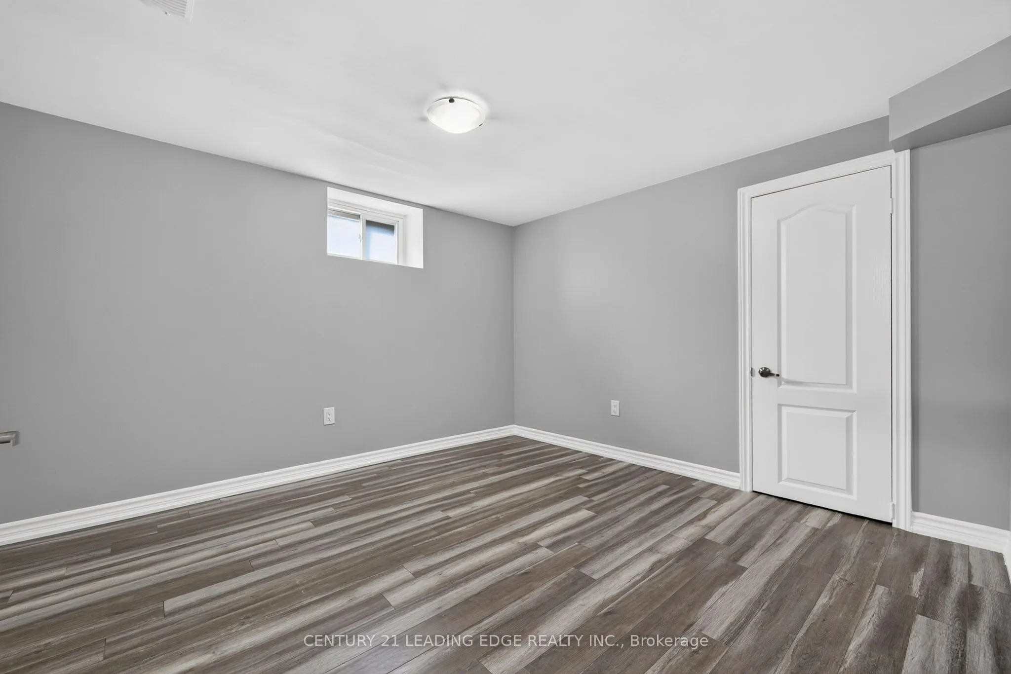 382 Fairlawn Street