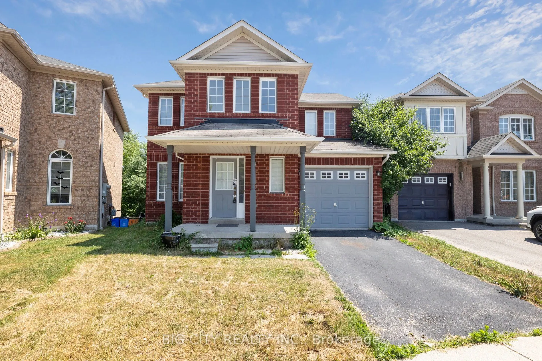 23 Angier Crescent #Upper