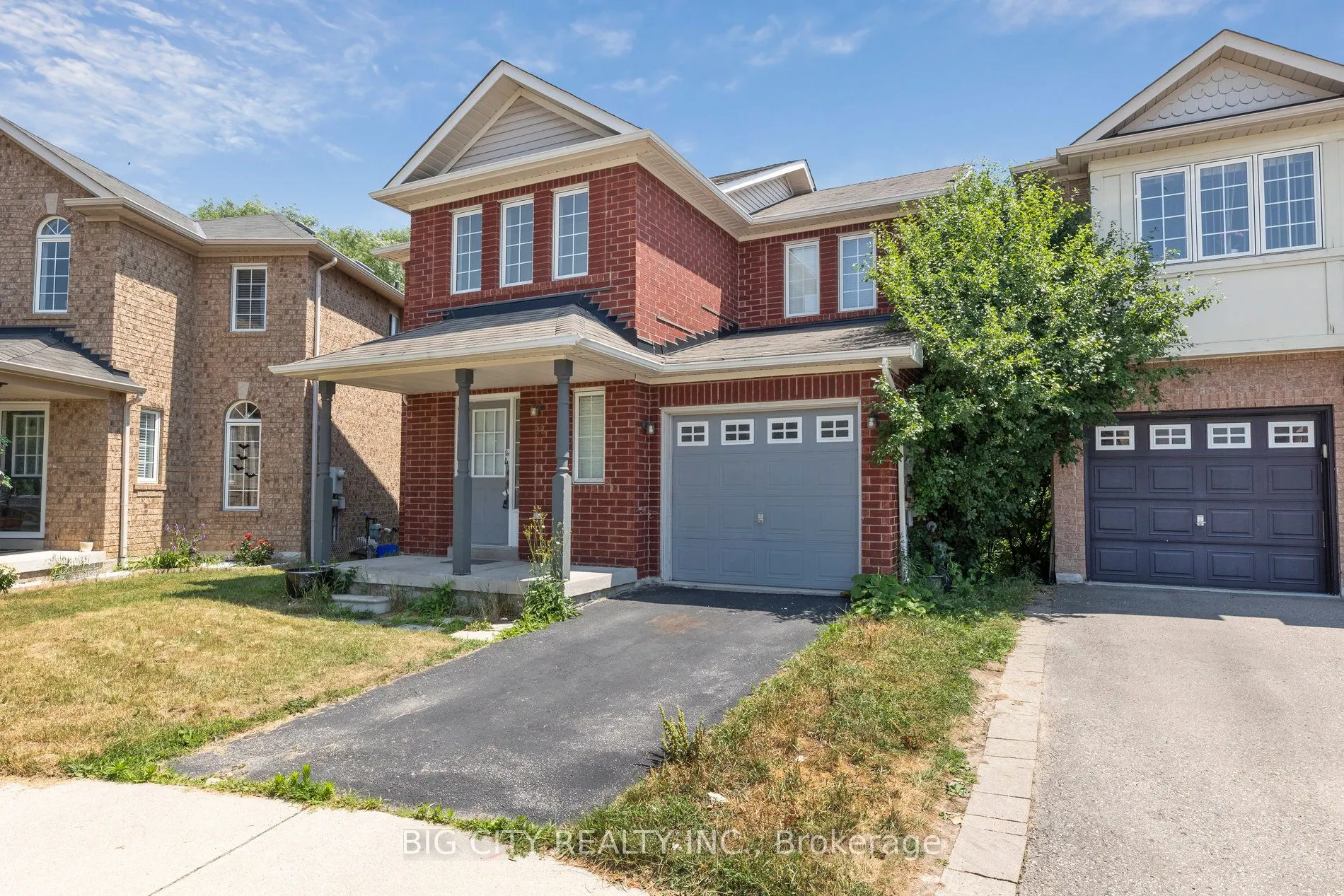 23 Angier Crescent #Upper