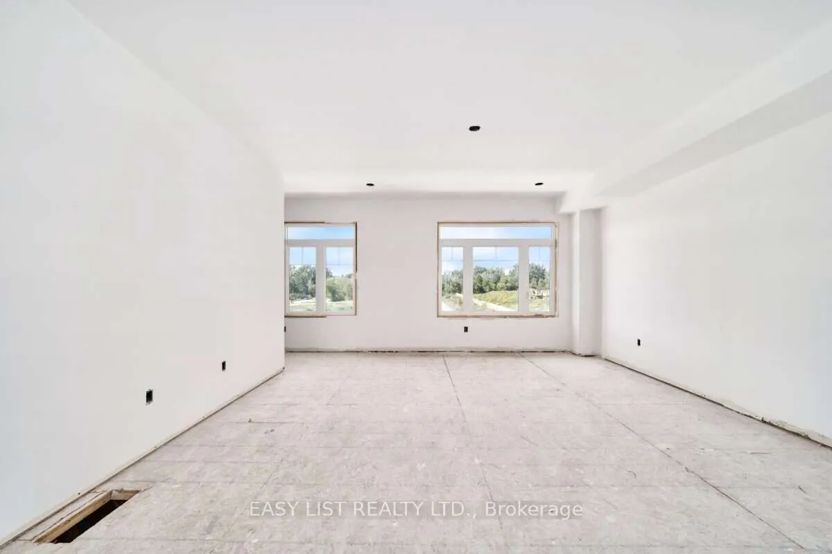 31 Addyman Crescent