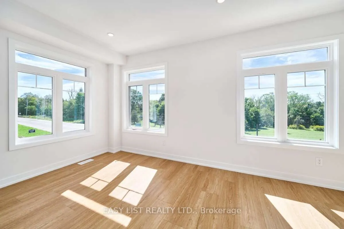 75 Addyman Crescent