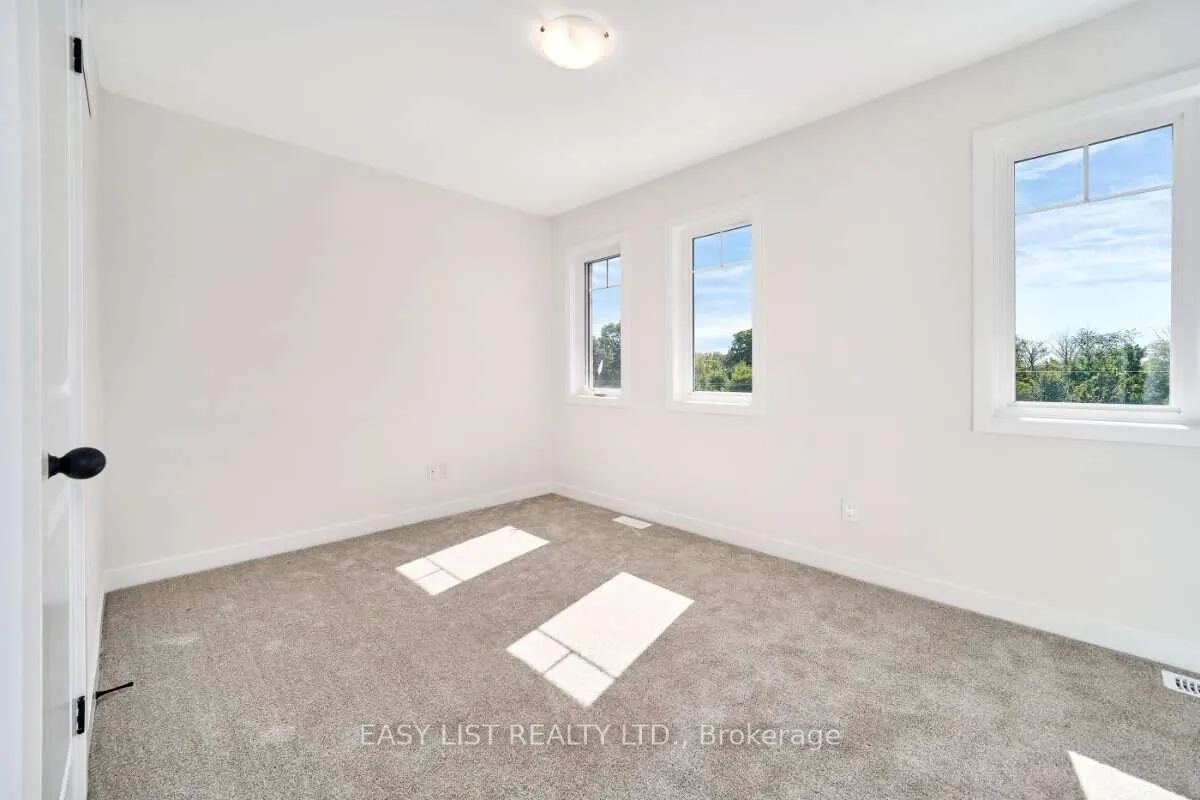 75 Addyman Crescent