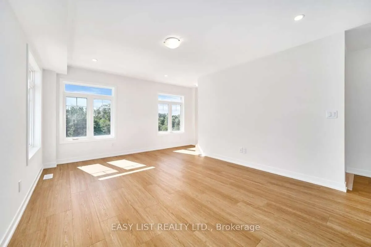 75 Addyman Crescent