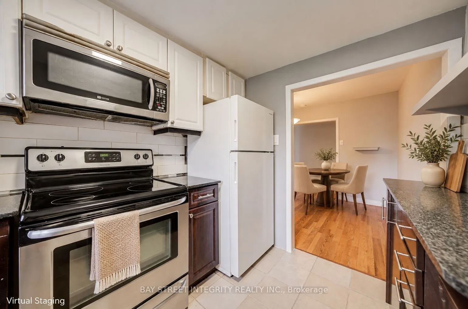 19 Robinson Avenue