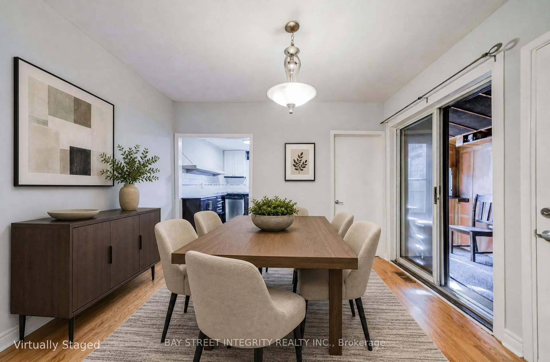 19 Robinson Avenue