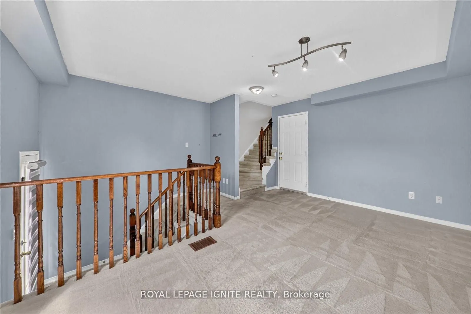 72 Oakins Lane #36