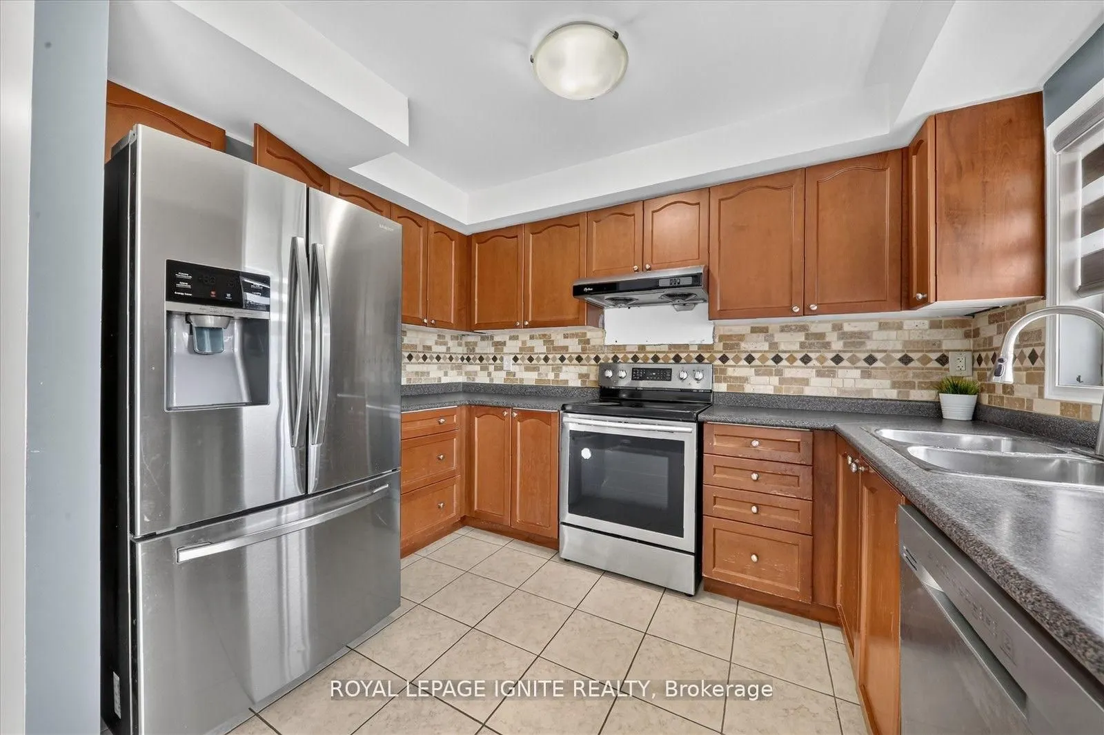 72 Oakins Lane #36