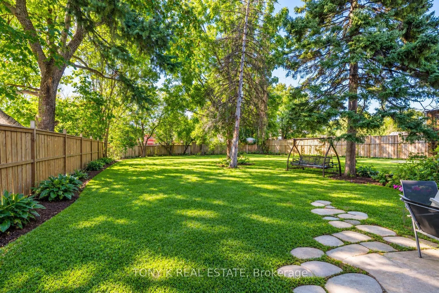 102 Haileybury Drive