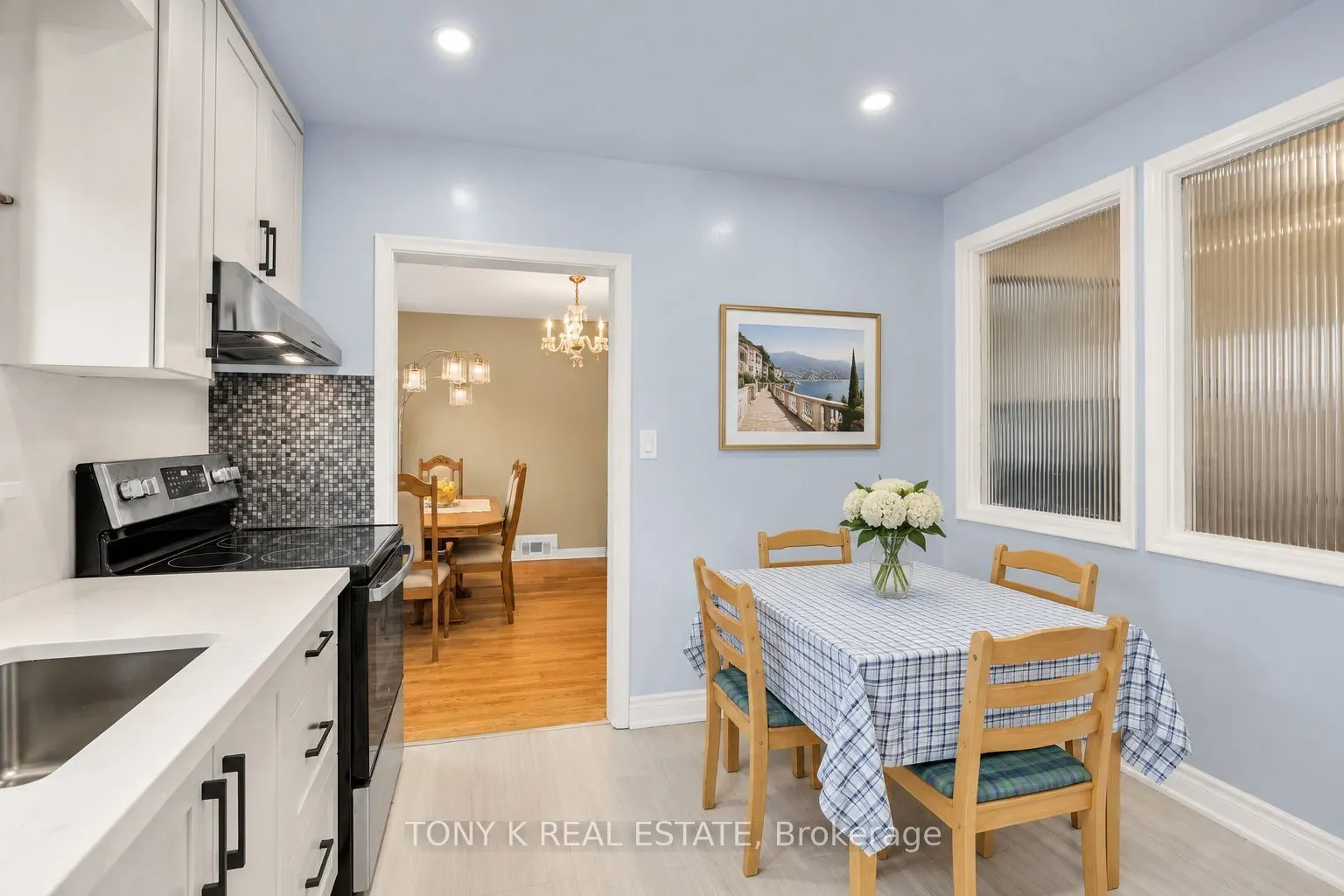 102 Haileybury Drive