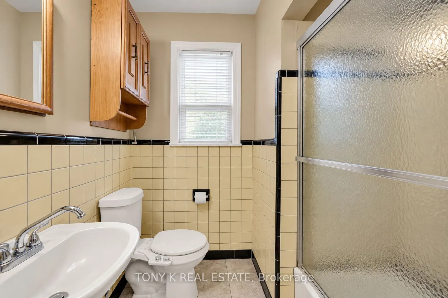 102 Haileybury Drive