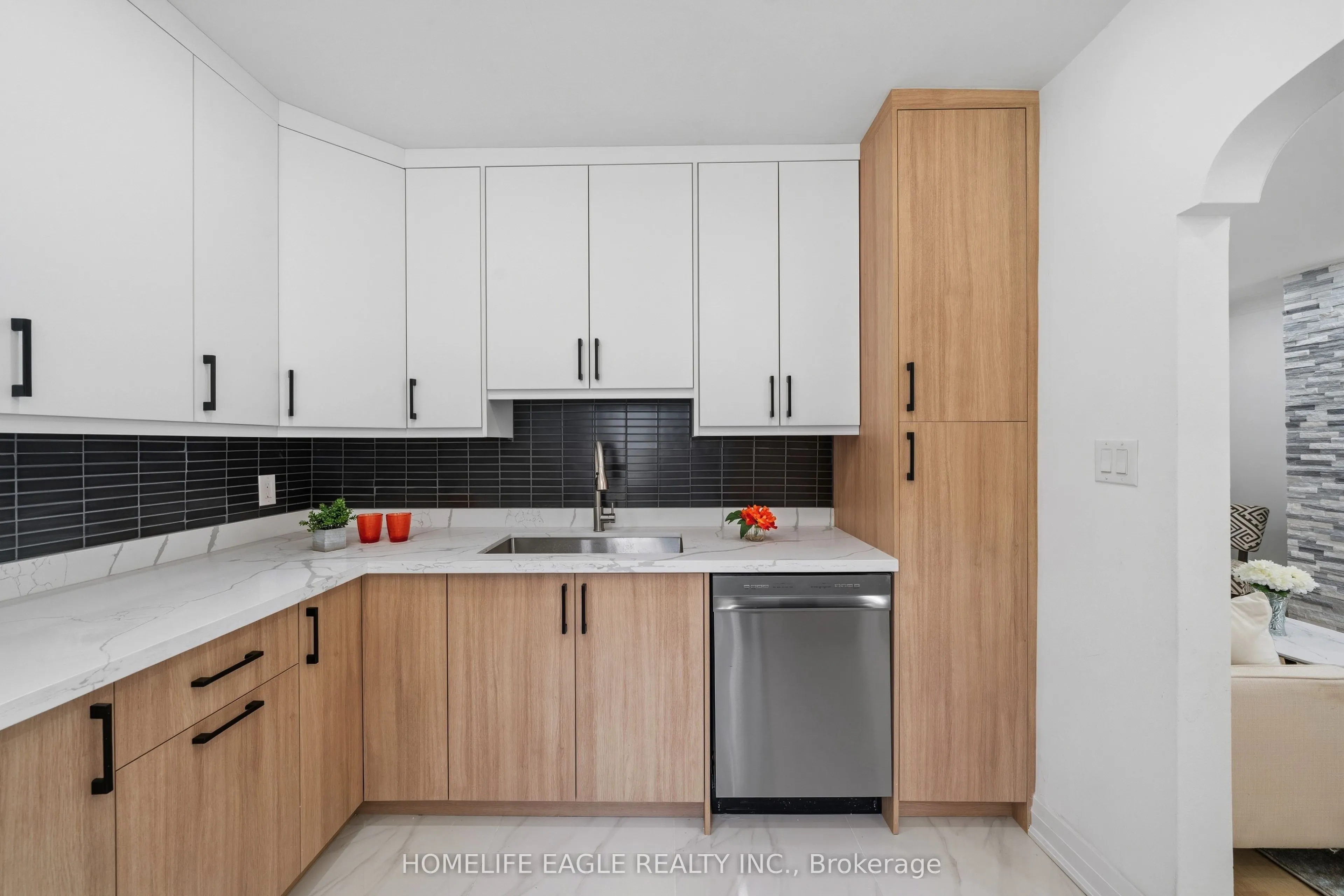 3 Bluewater Avenue