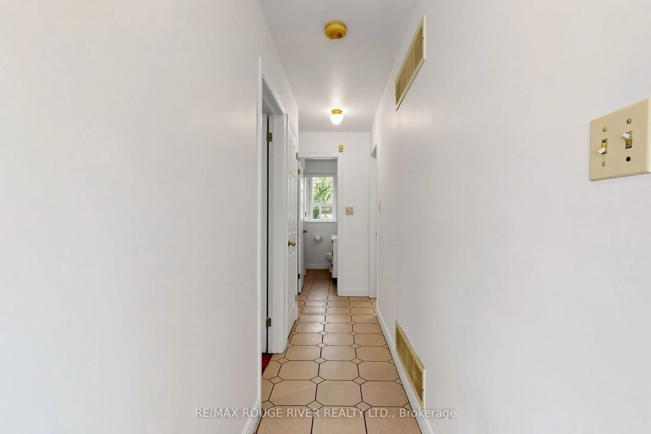 38 Lombardy Crescent