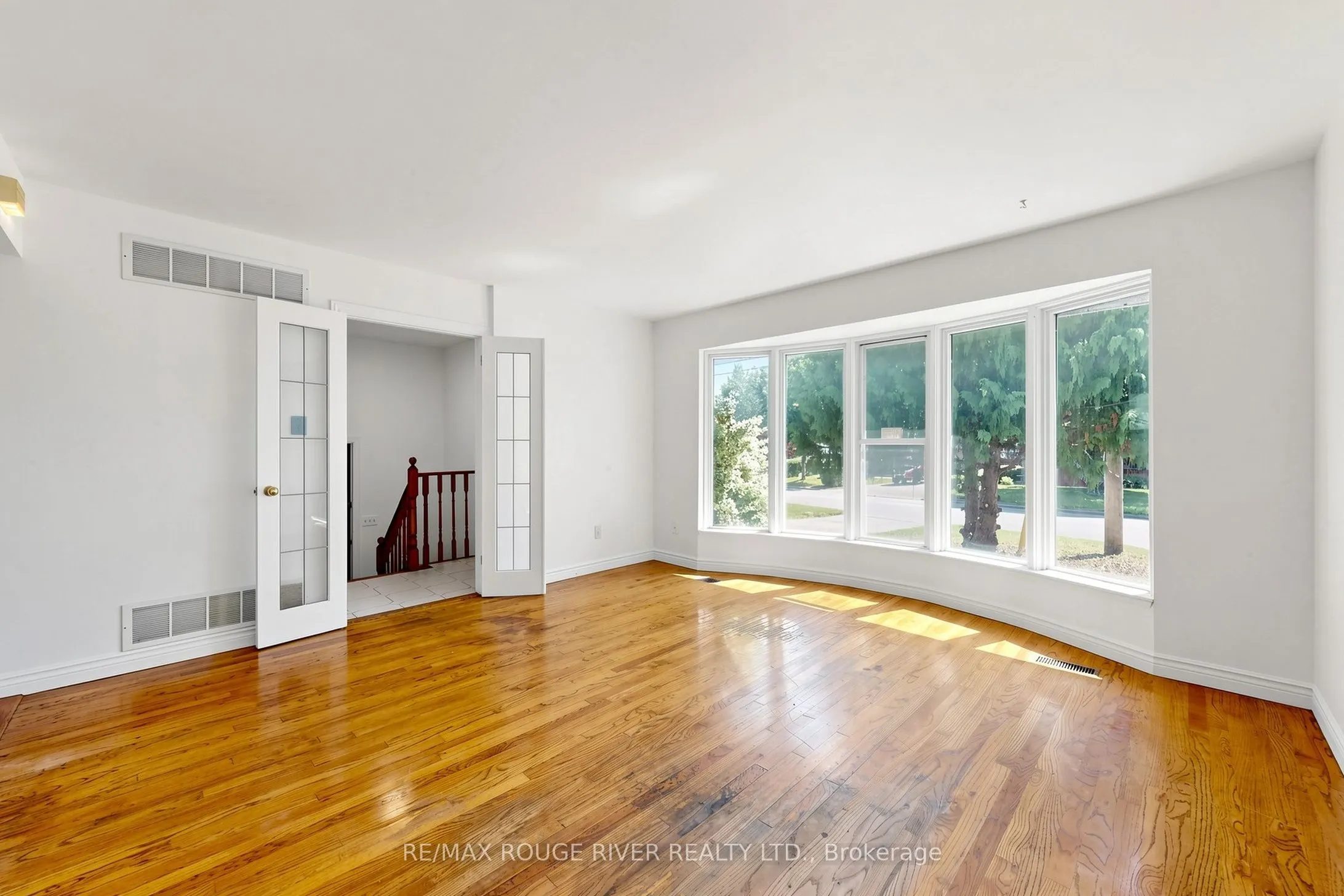 38 Lombardy Crescent