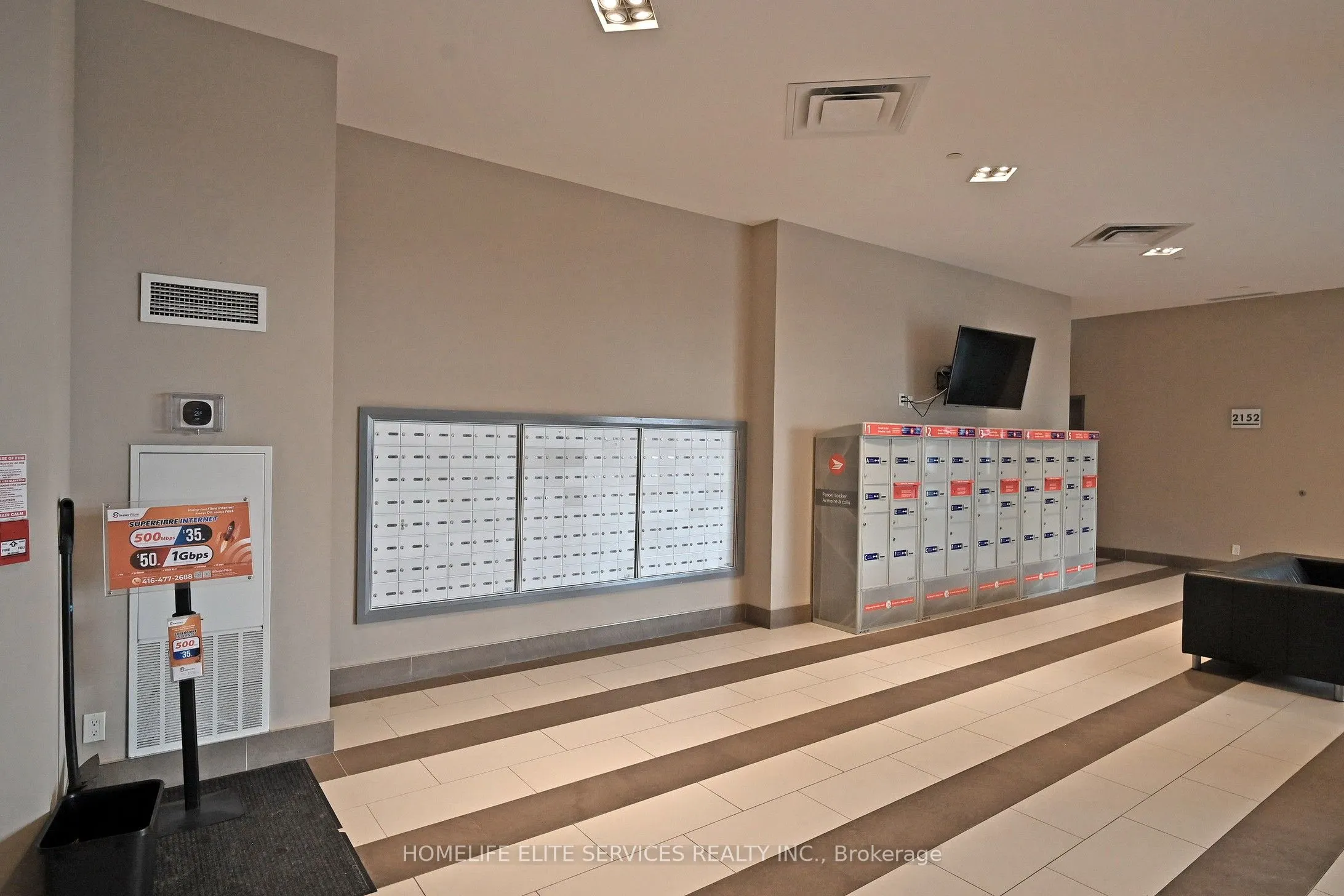 2152 Lawrence Avenue E #210